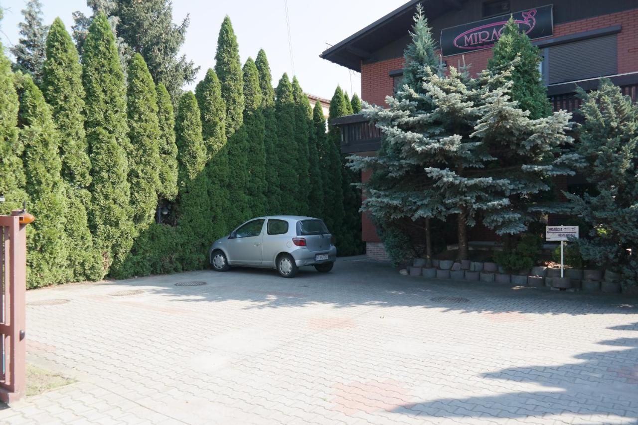 Villamirage Тарновске-Гуры Экстерьер фото
